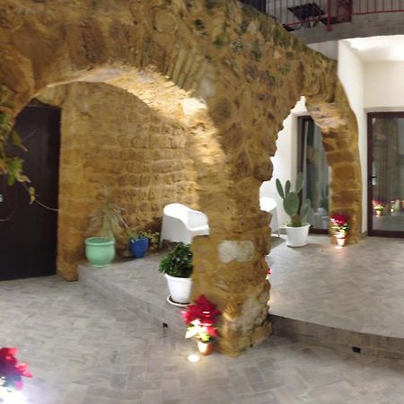 ホテル Cortile Baronello アグリジェント エクステリア 写真