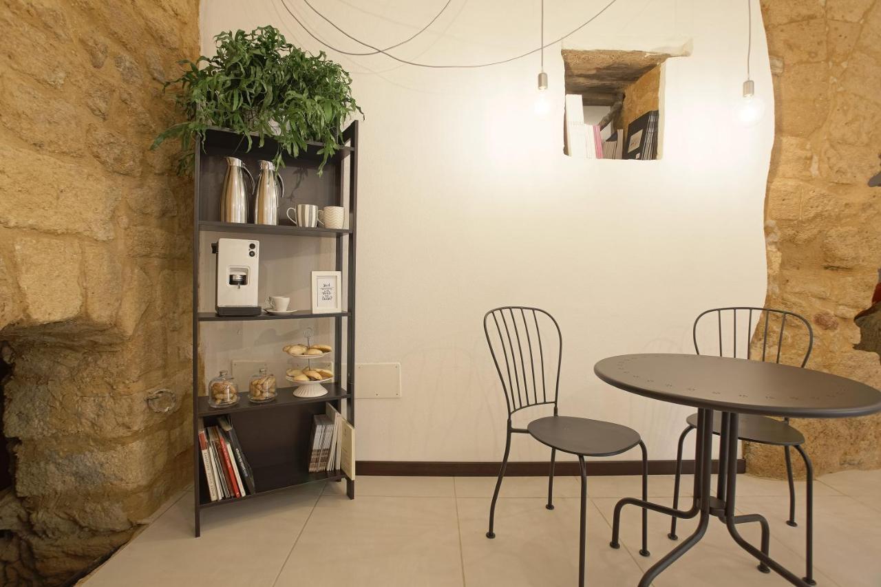 ホテル Cortile Baronello アグリジェント エクステリア 写真