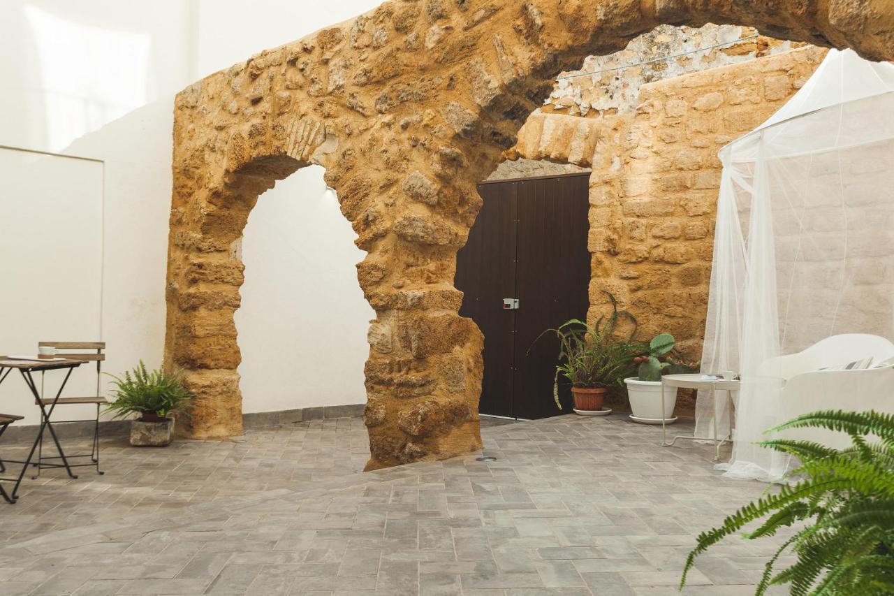 ホテル Cortile Baronello アグリジェント エクステリア 写真